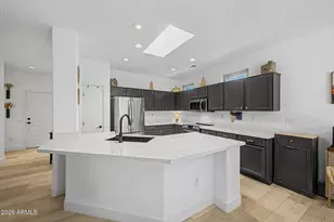 19119 N Casa Blanca Way, Surprise, AZ 85387 - Photo 10