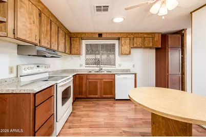 650 S Park View Circle, Mesa, AZ 85208 - Photo 12