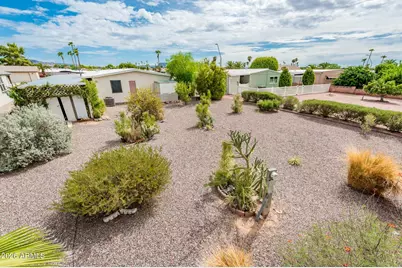 650 S Park View Circle, Mesa, AZ 85208 - Photo 30