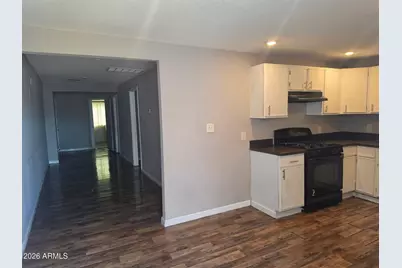 5644 S 42nd Drive #C, Phoenix, AZ 85041 - Photo 10