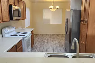 10126 N 116th Ln, Youngtown, AZ 85363 - Photo 6