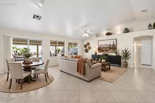 11058 W Sierra Pinta Dr, Peoria, AZ 85373 - Photo 10
