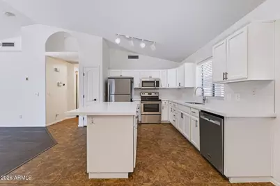 20023 N 22nd Place, Phoenix, AZ 85024 - Photo 14