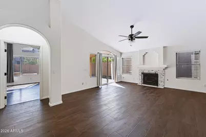 20023 N 22nd Place, Phoenix, AZ 85024 - Photo 6