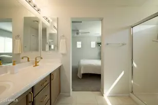 21264 N 36th Pl, Phoenix, AZ 85050 - Photo 34