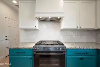 21264 N 36th Place, Phoenix, AZ 85050 - Photo 16