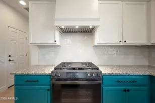 21264 N 36th Pl, Phoenix, AZ 85050 - Photo 16