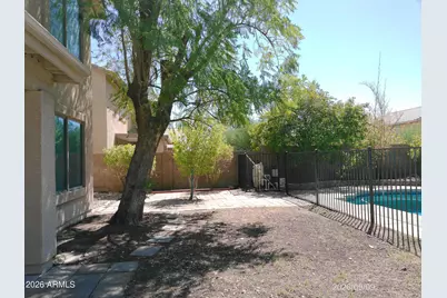 8640 N 68th Drive, Peoria, AZ 85345 - Photo 12