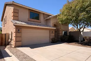 8640 N 68th Dr, Peoria, AZ 85345 - Photo 1