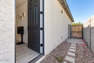 9825 E Satellite Dr, Mesa, AZ 85212 - Photo 16