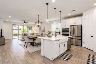 9825 E Satellite Dr, Mesa, AZ 85212 - Photo 4