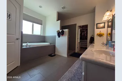5336 N 196th Avenue, Litchfield Park, AZ 85340 - Photo 8