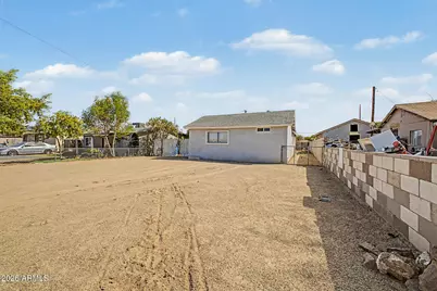 2425 W Papago Street, Phoenix, AZ 85009 - Photo 8