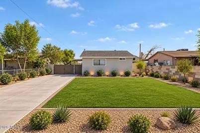 2425 W Papago Street, Phoenix, AZ 85009 - Photo 2