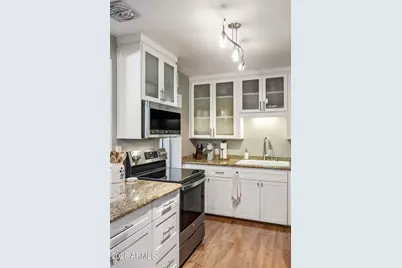 4434 E Glenrosa Avenue, Phoenix, AZ 85018 - Photo 6