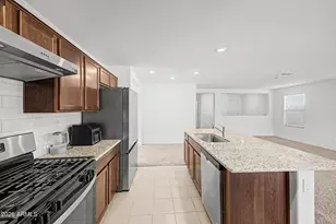 2821 W la Mirada Dr, Laveen, AZ 85339 - Photo 14