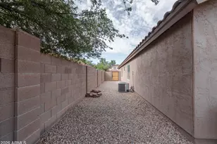 1239 W Breckenridge Ave, Gilbert, AZ 85233 - Photo 34