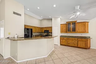 9559 E Sunburst Dr, Sun Lakes, AZ 85248 - Photo 16