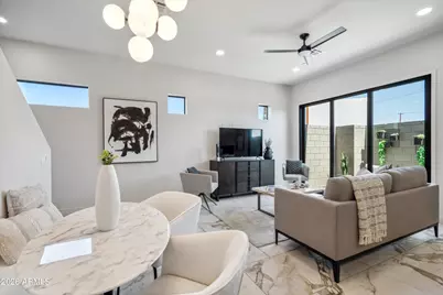 377 E Windsor Avenue #21, Phoenix, AZ 85004 - Photo 8