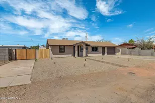 10418 E Albany St, Apache Junction, AZ 85120 - Photo 2