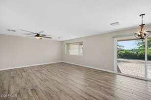 10923 W Meade Dr, Sun City, AZ 85351 - Photo 12