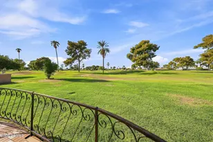 10734 W Hatcher Rd, Sun City, AZ 85351 - Photo 30