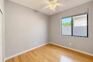 40011 N Panther Creek Ct, Anthem, AZ 85086 - Photo 14