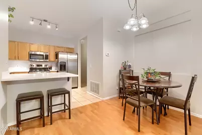 805 S Sycamore -- #Unit 117, Mesa, AZ 85202 - Photo 4