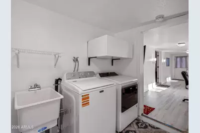 6534 W Sunnyslope Lane, Glendale, AZ 85302 - Photo 12