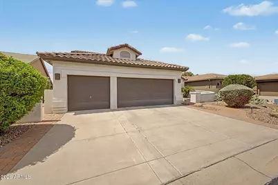 24320 S Lakeway Circle SW, Sun Lakes, AZ 85248 - Photo 2
