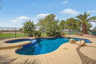 24320 S Lakeway Circle SW, Sun Lakes, AZ 85248 - Photo 1