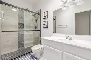 10268 W Potter Dr, Peoria, AZ 85382 - Photo 22