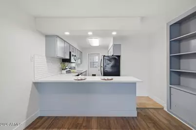 8444 E Coronado Road #Apt 2, Scottsdale, AZ 85257 - Photo 12