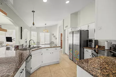 11010 W Crimson Lane, Avondale, AZ 85392 - Photo 16