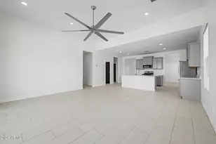 9210 W Vermont Ave, Glendale, AZ 85305 - Photo 10
