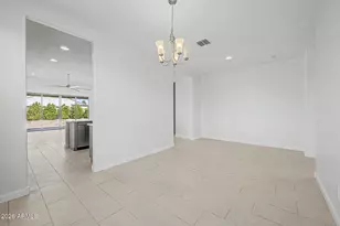 9210 W Vermont Ave, Glendale, AZ 85305 - Photo 12