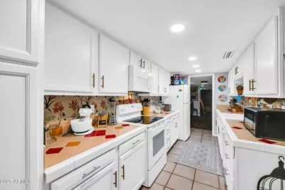 1924 W Belmont Avenue, Phoenix, AZ 85021 - Photo 16