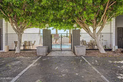 385 W Pierson Street #E6, Phoenix, AZ 85013 - Photo 22