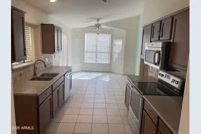 2360 S Apache Drive, Chandler, AZ 85286 - Photo 2