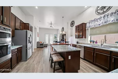 15642 S 31st Street, Phoenix, AZ 85048 - Photo 12