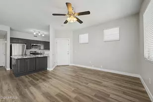 4038 E Melinda Ln, Phoenix, AZ 85050 - Photo 6