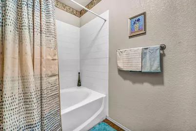 7401 W Arrowhead Clubhouse Drive #2067, Glendale, AZ 85308 - Photo 8