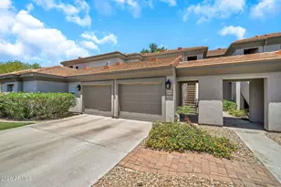 7401 W Arrowhead Clubhouse Dr, Glendale, AZ 85308 - Photo 20
