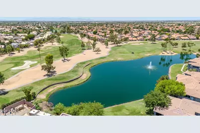7401 W Arrowhead Clubhouse Drive #2067, Glendale, AZ 85308 - Photo 18