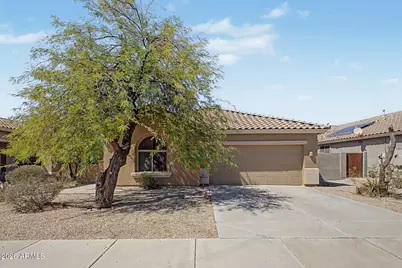 17522 W Lavender Lane, Goodyear, AZ 85338 - Photo 2