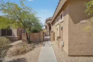 17522 W Lavender Ln, Goodyear, AZ 85338 - Photo 4