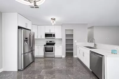 15784 W Crocus Drive, Surprise, AZ 85379 - Photo 6