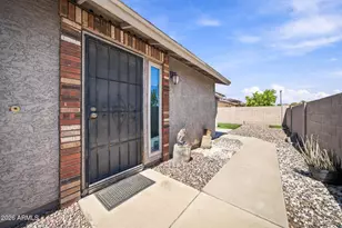 3704 W Villa Maria Dr, Glendale, AZ 85308 - Photo 16