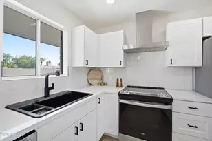 2302 E Nisbet Rd, Phoenix, AZ 85022 - Photo 6