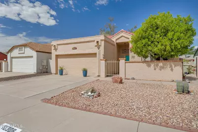 10308 N 65th Lane, Glendale, AZ 85302 - Photo 2